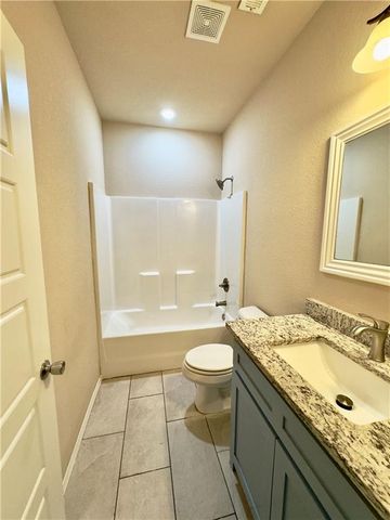 2232 Presley Lane, Springdale, AR 72764