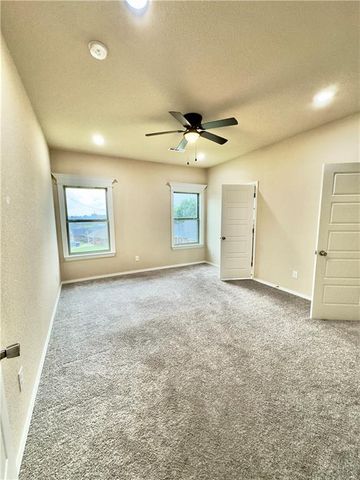 2232 Presley Lane, Springdale, AR 72764