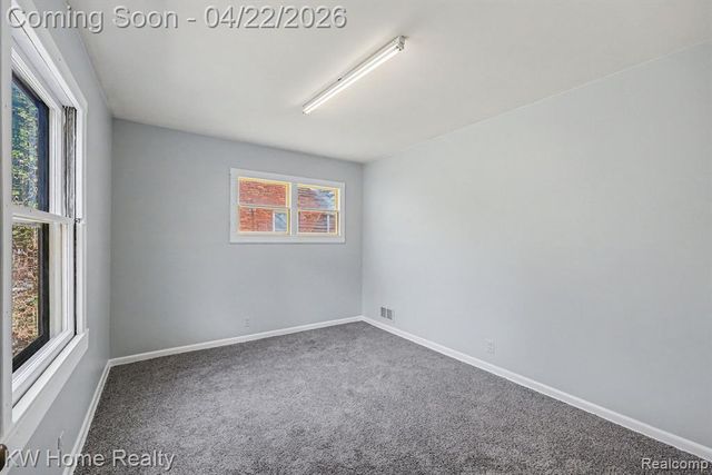 26932 W 6 Mile Road, Redford, MI 48240