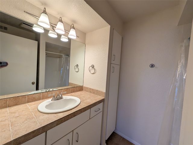 941 Calle Mejia 812, Santa Fe, NM 87501