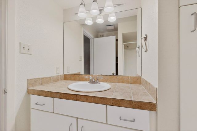 941 Calle Mejia 812, Santa Fe, NM 87501