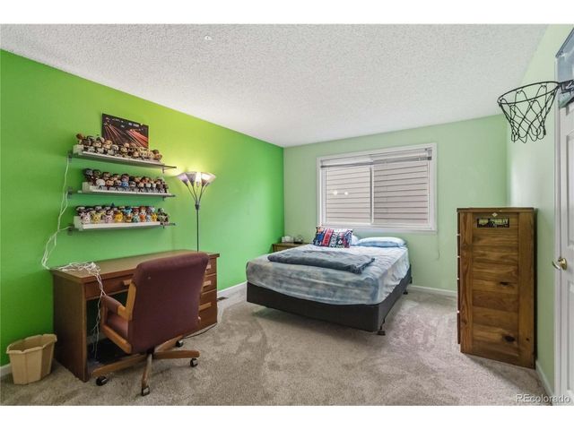 2426 Lansdowne Ct, Highlands Ranch, CO 80126