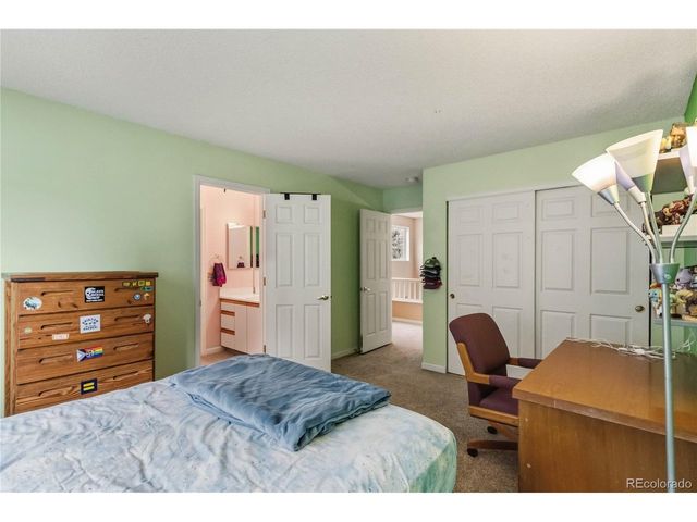 2426 Lansdowne Ct, Highlands Ranch, CO 80126