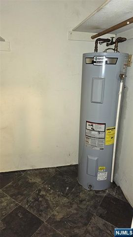 412-432 Broadway 32B, Passaic, NJ 07055