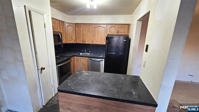 412-432 Broadway 32B, Passaic, NJ 07055