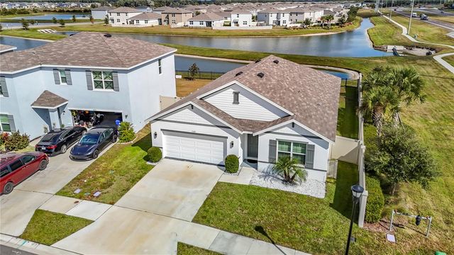 2682 COMMON FIG RUN, Wesley Chapel, FL 33543