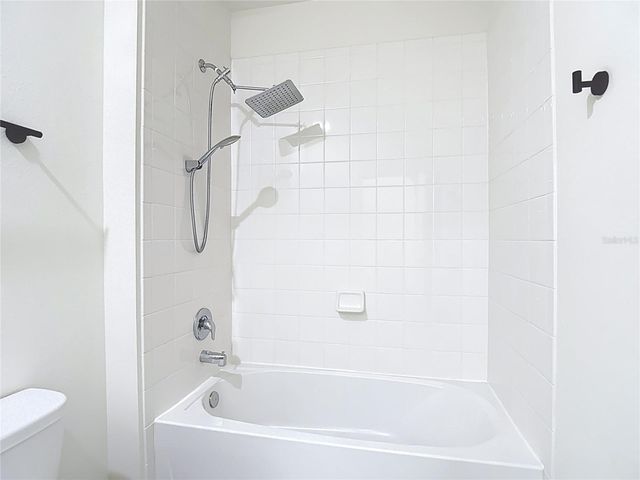 2682 COMMON FIG RUN, Wesley Chapel, FL 33543