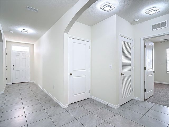 2682 COMMON FIG RUN, Wesley Chapel, FL 33543