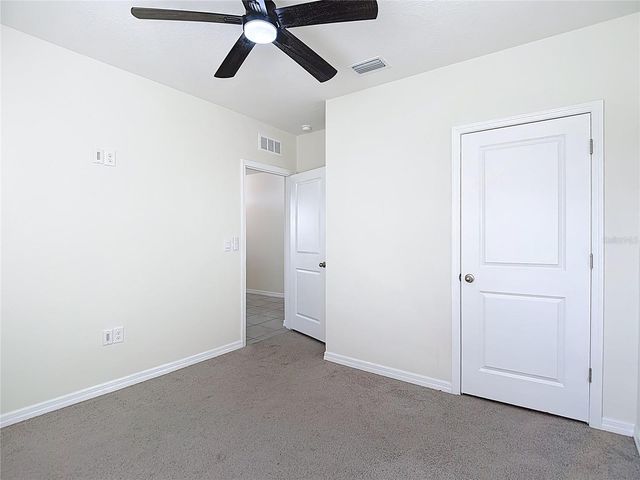 2682 COMMON FIG RUN, Wesley Chapel, FL 33543