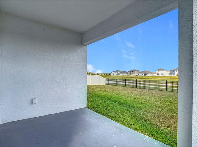 2682 COMMON FIG RUN, Wesley Chapel, FL 33543