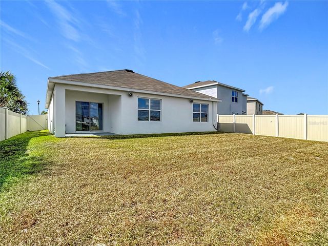 2682 COMMON FIG RUN, Wesley Chapel, FL 33543