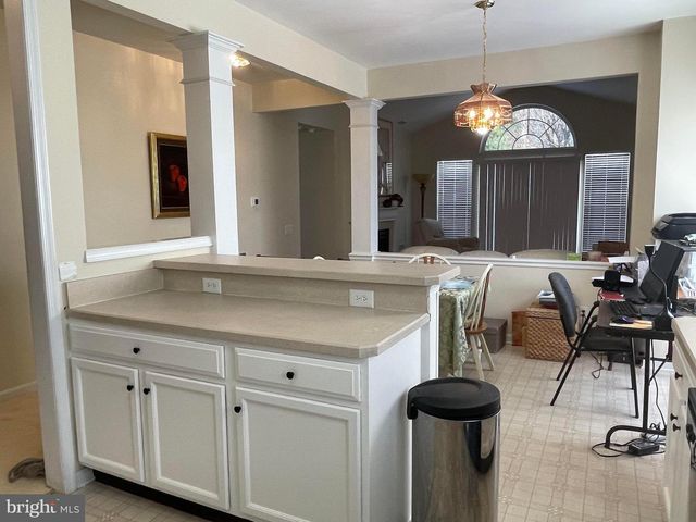 29 PENNINGTON CT, Delanco, NJ 08075