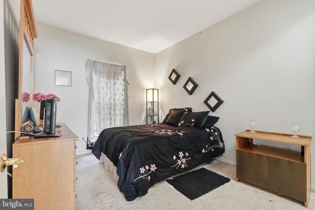 29 PENNINGTON CT, Delanco, NJ 08075