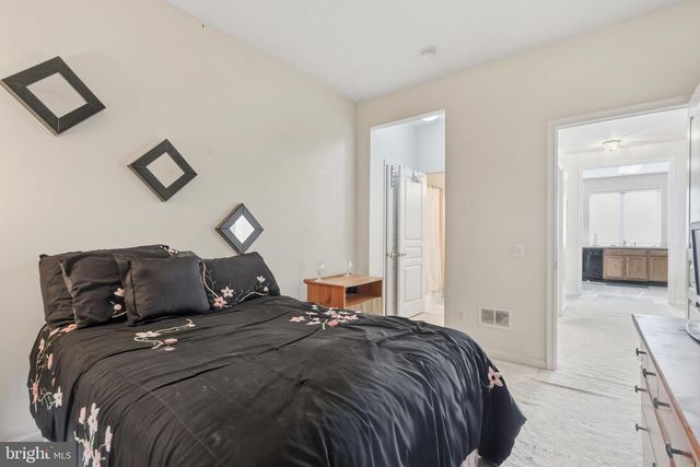 29 PENNINGTON CT, Delanco, NJ 08075