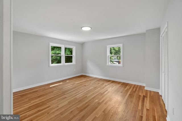1305 BRIXTON RD, Baltimore, MD 21239