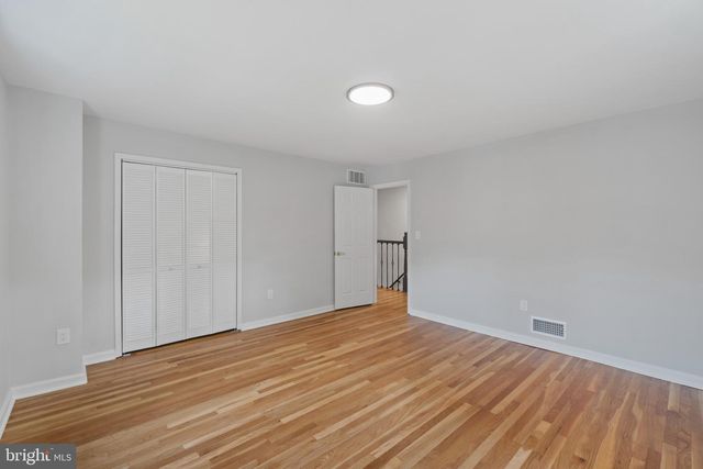 1305 BRIXTON RD, Baltimore, MD 21239