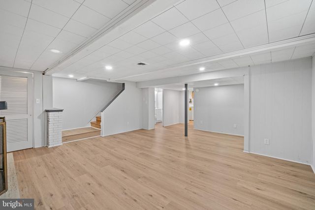1305 BRIXTON RD, Baltimore, MD 21239