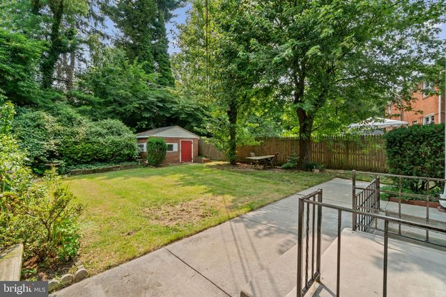 1305 BRIXTON RD, Baltimore, MD 21239