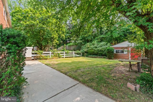 1305 BRIXTON RD, Baltimore, MD 21239