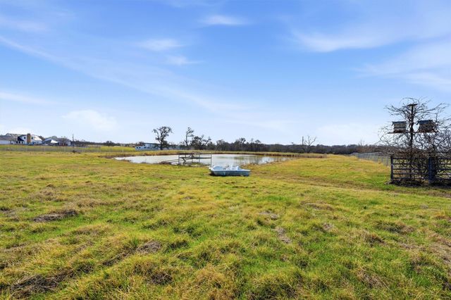 206 Bounds Ranch Road, Gunter, TX 75058