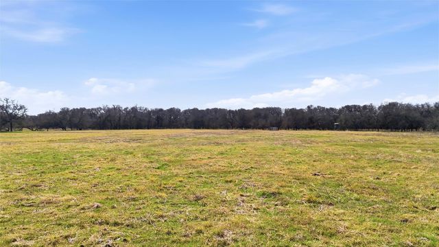 206 Bounds Ranch Road, Gunter, TX 75058