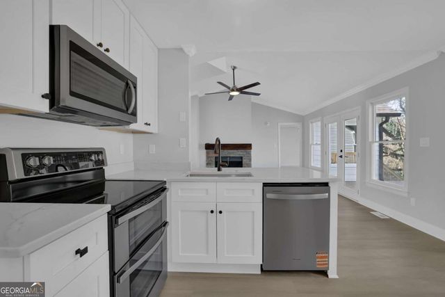 1525 Wynfield Drive, Auburn, GA 30011