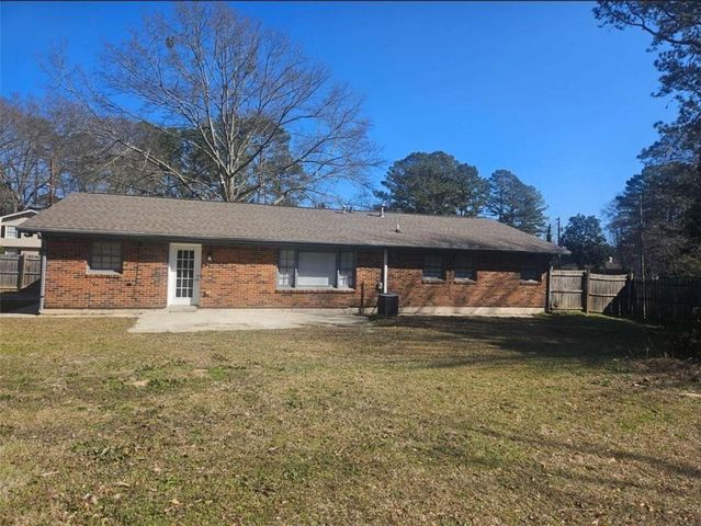 735 S Carter S Drive, Jonesboro, GA 30236