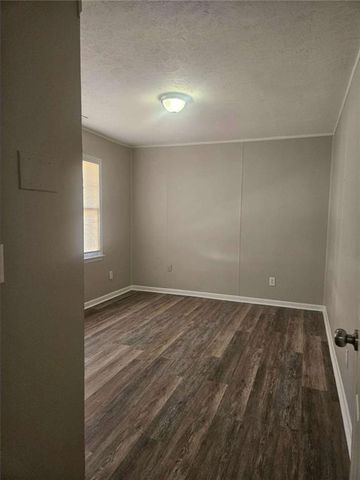 735 S Carter S Drive, Jonesboro, GA 30236