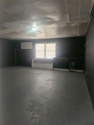 735 S Carter S Drive, Jonesboro, GA 30236