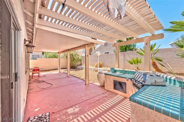 1854 Vista Del Oso Way, North Las Vegas, NV 89031