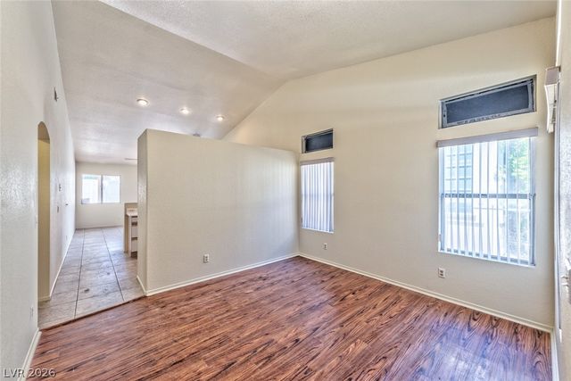 1854 Vista Del Oso Way, North Las Vegas, NV 89031