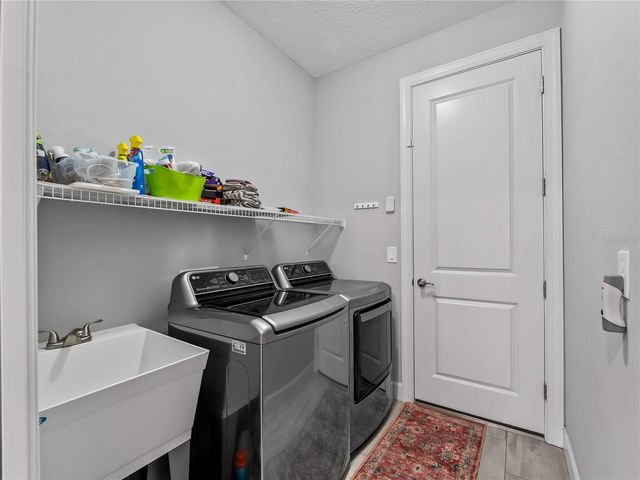 5695 LAVENDER AVENUE, North Port, FL 34288