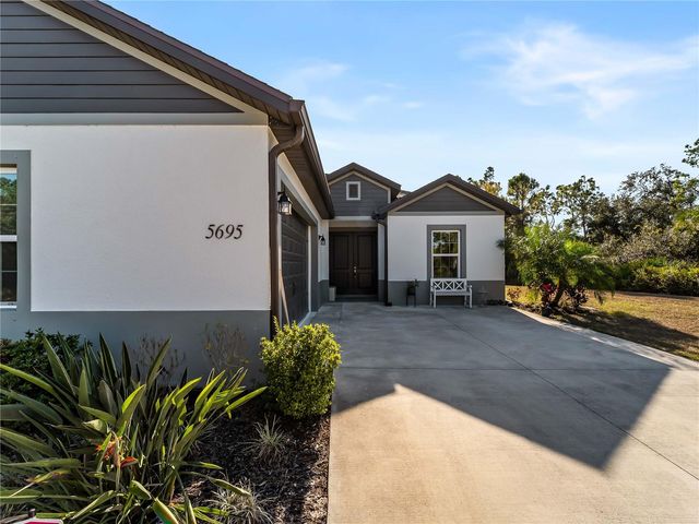 5695 LAVENDER AVENUE, North Port, FL 34288