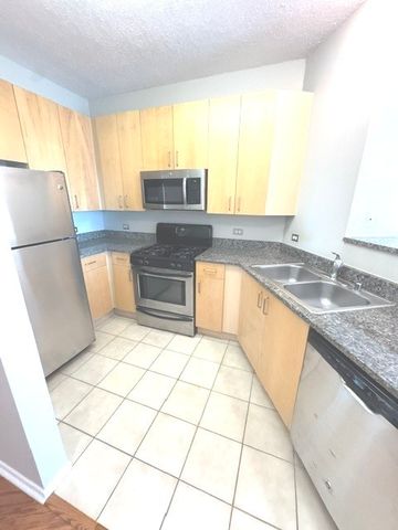 600 N Kingsbury Street 1614, Chicago, IL 60610