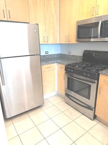 600 N Kingsbury Street 1614, Chicago, IL 60610
