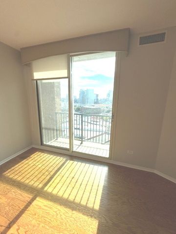 600 N Kingsbury Street 1614, Chicago, IL 60610