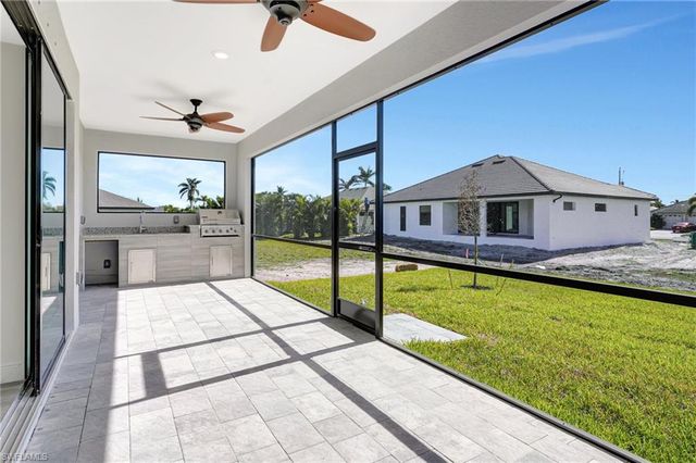 3710 SW 4TH LN, Cape Coral, FL 33991