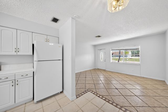 121 NW 56th Court 1-2, Oakland Park, FL 33309