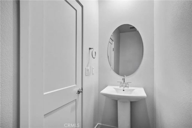 3620 S Allston Paseo 8, Ontario, CA 91761