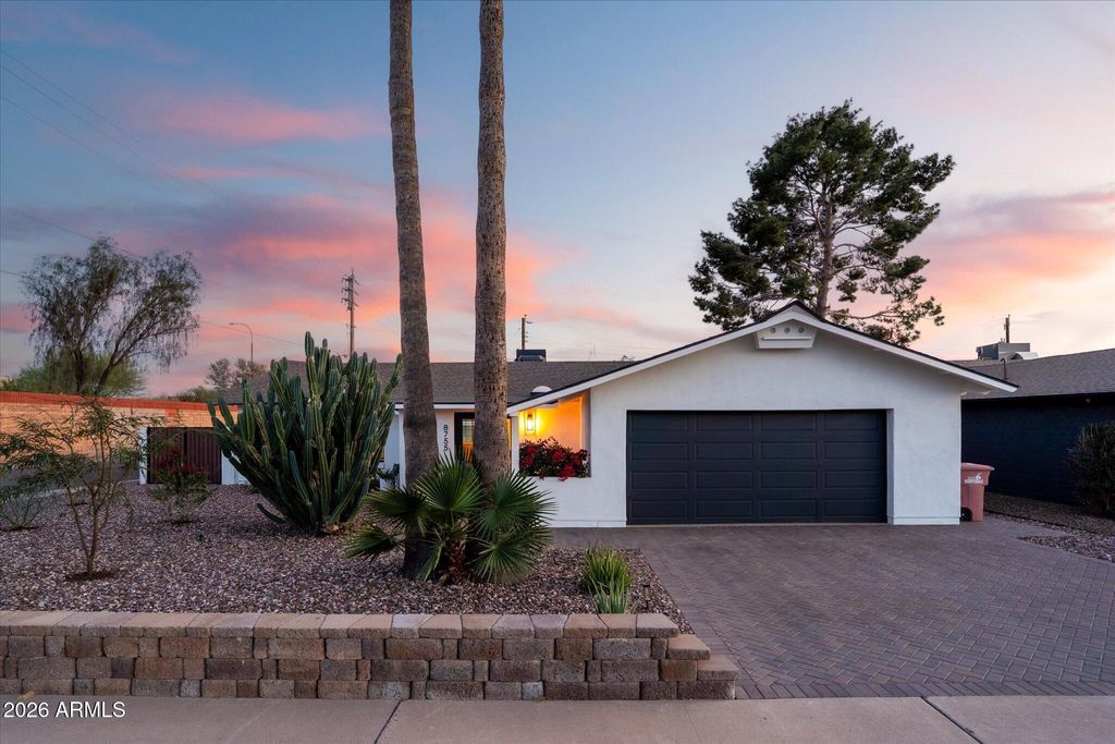 8755 E PLAZA Avenue, Scottsdale, AZ 85250