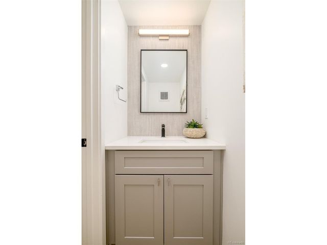 263 S Jackson St, Denver, CO 80209