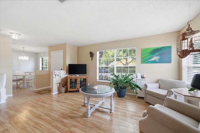 798 COUNTRYSHIRE LANE, Palm Harbor, FL 34683