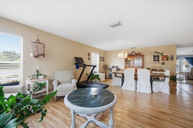 798 COUNTRYSHIRE LANE, Palm Harbor, FL 34683