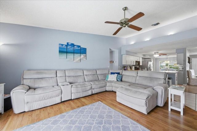 798 COUNTRYSHIRE LANE, Palm Harbor, FL 34683