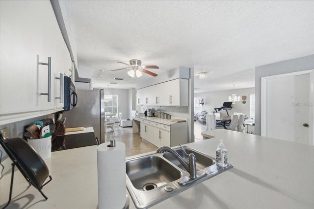 798 COUNTRYSHIRE LANE, Palm Harbor, FL 34683