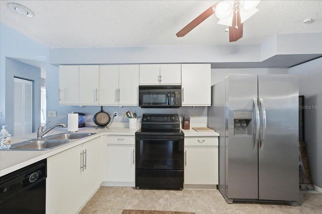 798 COUNTRYSHIRE LANE, Palm Harbor, FL 34683
