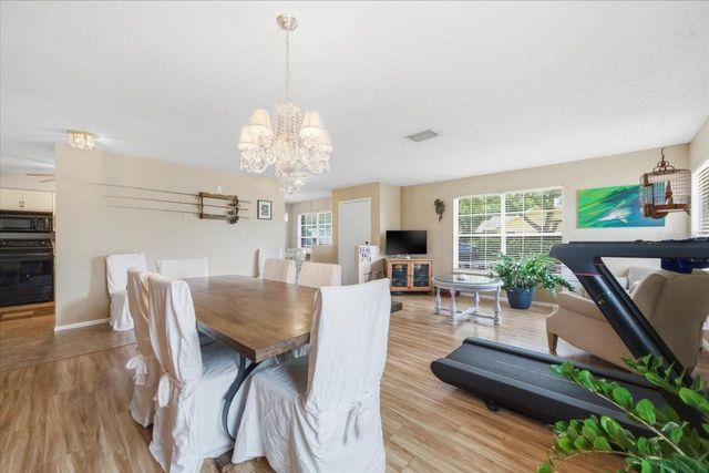 798 COUNTRYSHIRE LANE, Palm Harbor, FL 34683