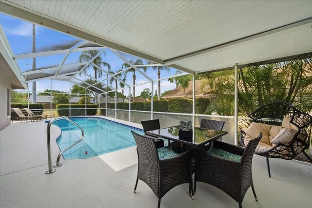 798 COUNTRYSHIRE LANE, Palm Harbor, FL 34683