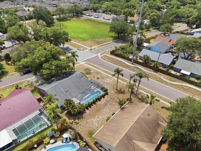 798 COUNTRYSHIRE LANE, Palm Harbor, FL 34683