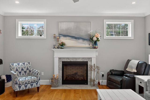 40 Brisan Way, Pembroke, MA 02359